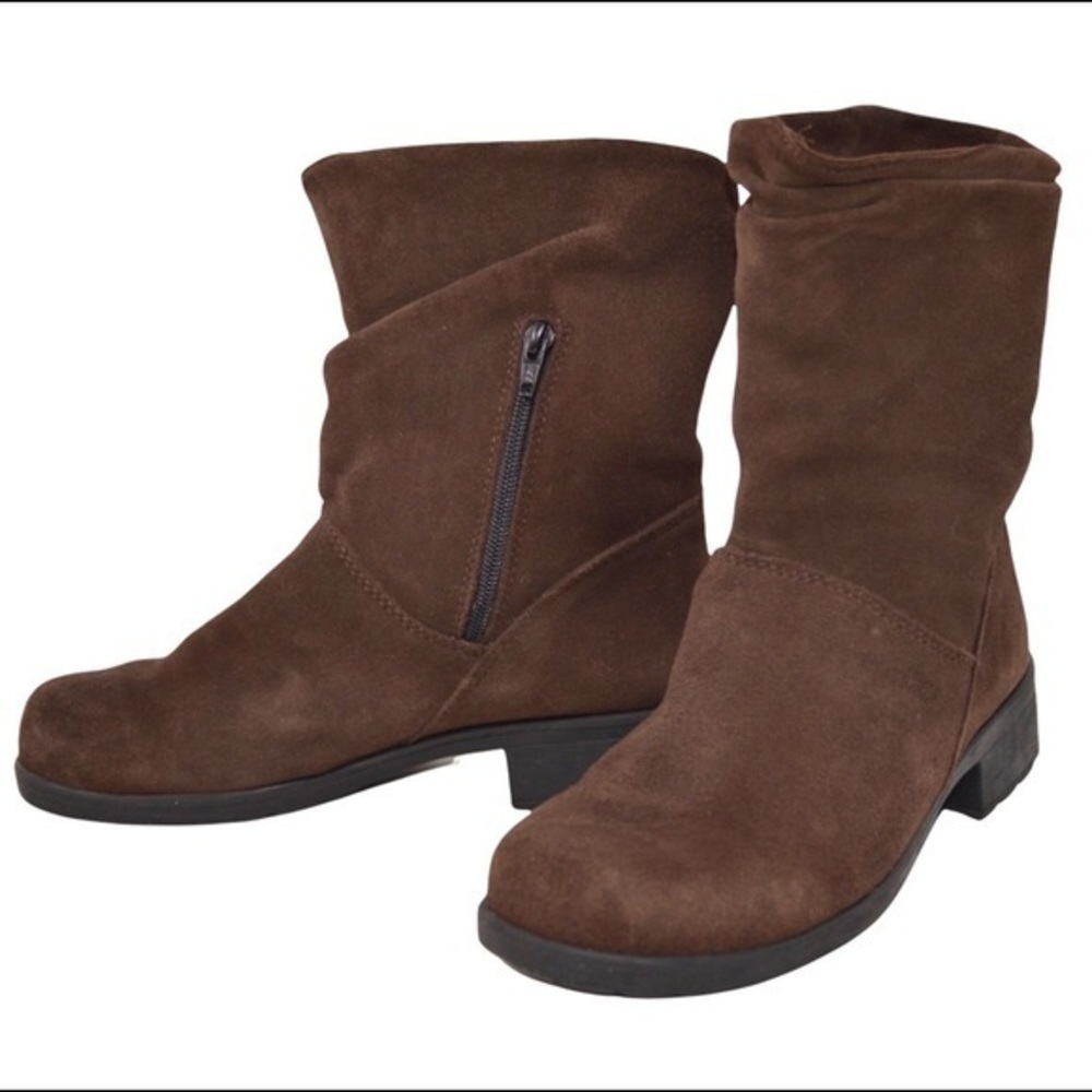 Martino of‎ Canada Brown Suede Slouch Boot, Block Heel, Size 9.5